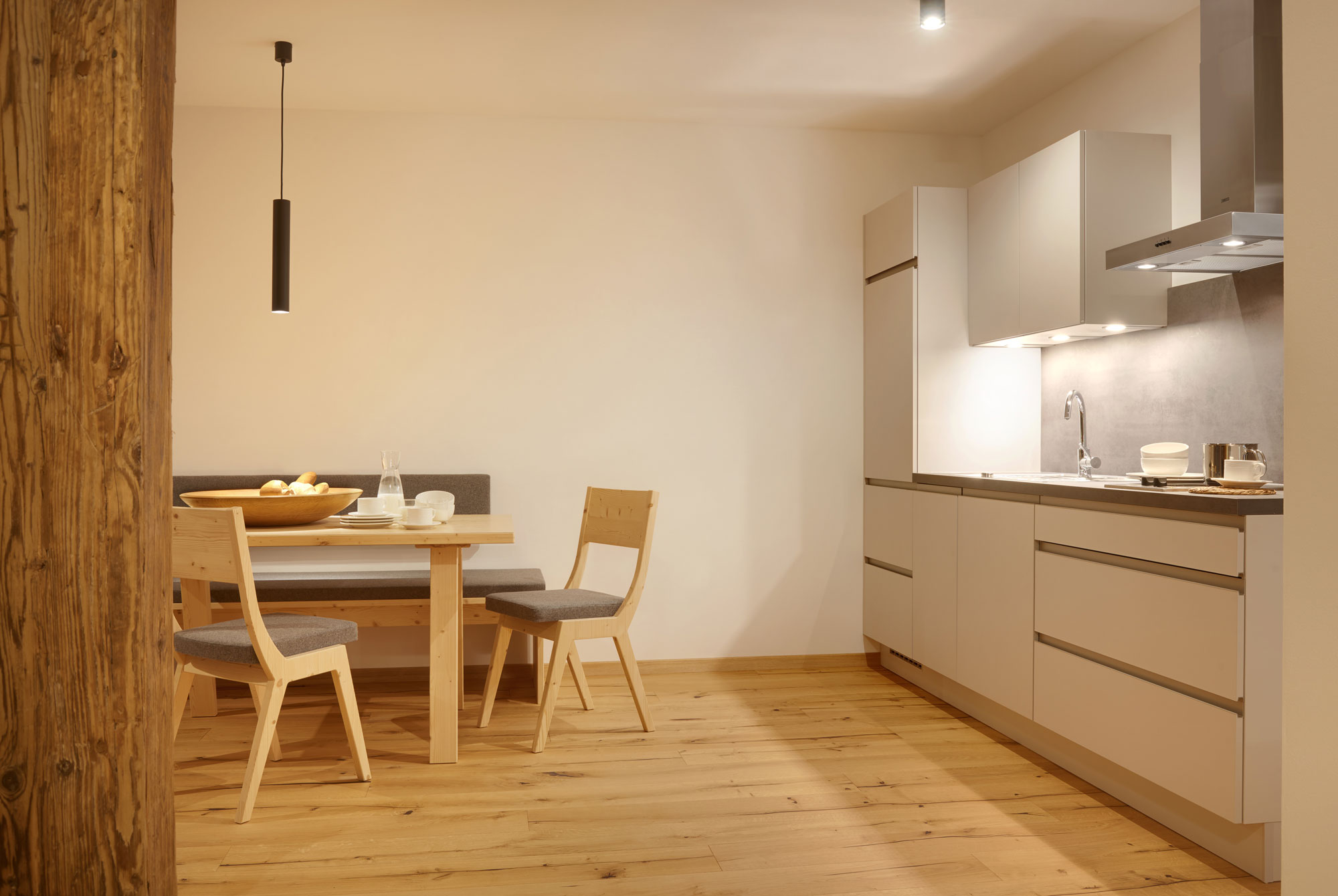 Kitchen holiday flat garden